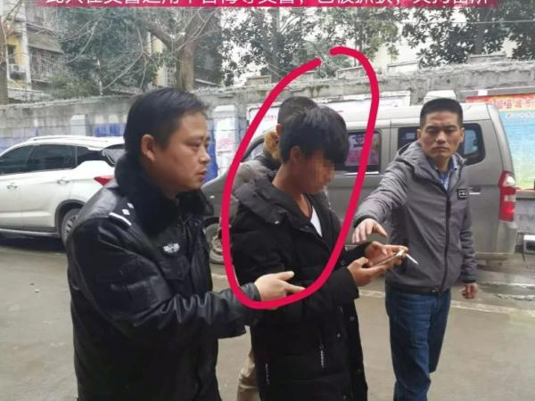 警方回应记者被打事件，将依法依规调查处理