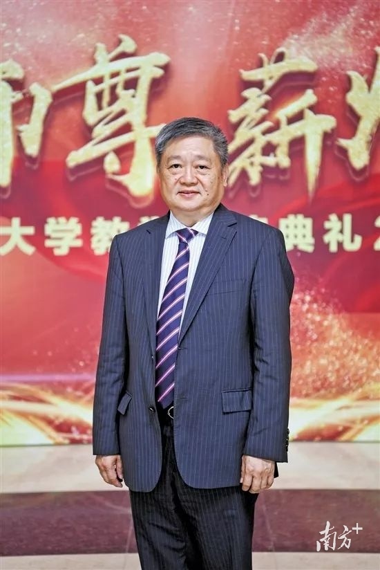 华南科技大学校长李光华，卓越领导与教育情怀的交融展现