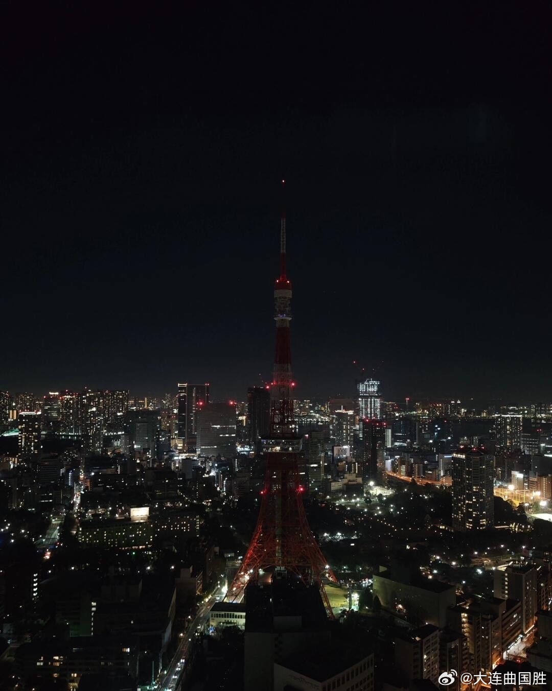 日本电视塔跨年倒数后的独特仪式，关灯仪式揭秘